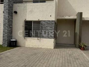 Casa en renta en el Fraccionamiento Alviento Residencial