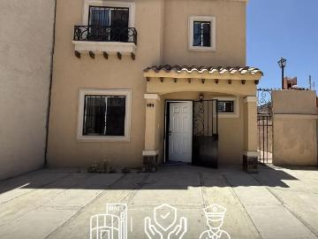 Casa en Renta. En esquina. $8,700 Viñedos, Semi equipada !