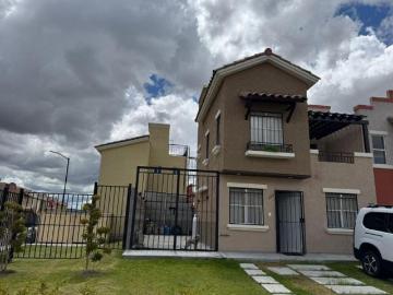 Casa en Renta en Fraccionamiento Real de Navarra, zempoala