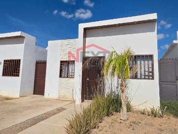 Casa en Renta en Hermosillo, Acacia Residencial,, 2 recámaras, 1.0 baños
