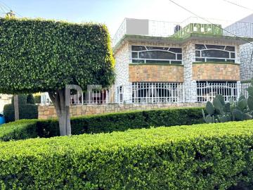 Casa en renta en Jardines de Santa Mónica