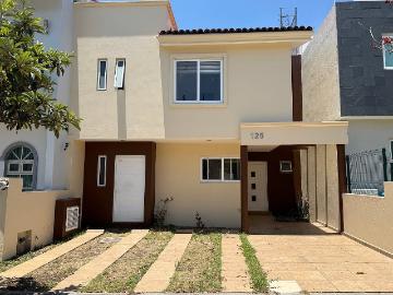 CASA EN RENTA EN LA CIMA, ZAPOPAN, JAL