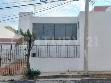 Casa en Renta en Las Américas, Naucalpan, Edo. Méx