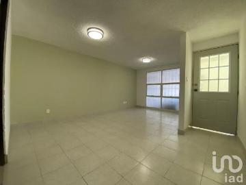Casa en Renta en Las Marinas, Metepec, Estado De México