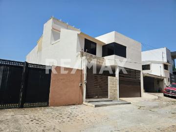 Casa en renta en Lomalinda