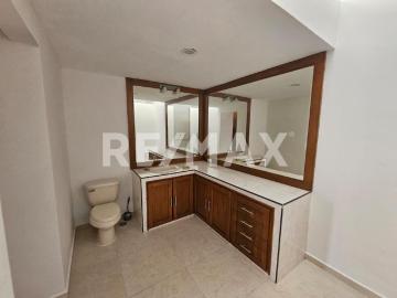 Casa en renta en Lomalinda