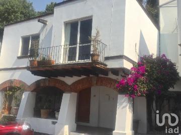 Casa en Renta en Lomas de Tecamachalco, Naucalpan de Juárez, Estado De México