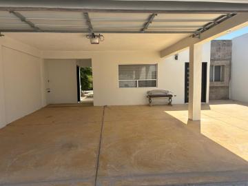 CASA EN RENTA EN PUERTO PENASCO CON GARAGE 3 RECAMARAS