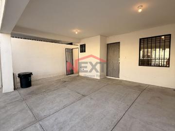 CASA EN RENTA EN PORTAL DE LAS LOMAS