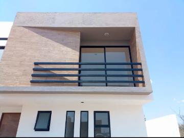 CASA EN REAL DEL BOSQUE | RECÁMARA EN PLANTA BAJA |ESTUDIO | SALA DE TV