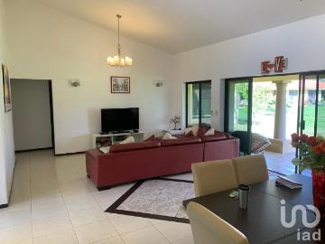 Casa en renta en Residencial Sumiya, Jiutepec, Morelos