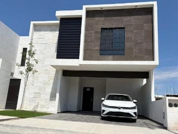 Casa en RENTA en Rincón Campestre