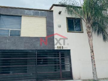Casa en Renta en Saltillo, La Fuente,, 3 recámaras, 2.0 baños, 179.20 m2 terreno, 226.00 m2 construcción
