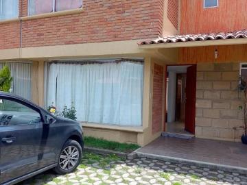 Casa en Renta en San Felipe Tlalmimilolpan, Toluca, México