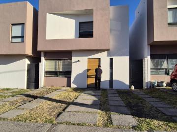 Casa en Renta en San Isidro Juriquilla, Querétaro