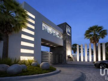 Casa en Renta en Santa María Magdalena Ocotitlán, Metepec, México