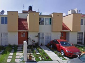 Casa en renta en Santiago Teyahualco, Tultepec, México