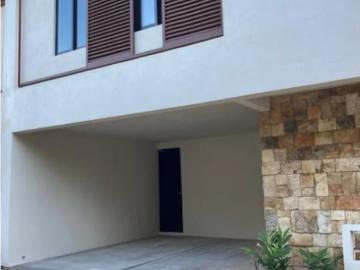 Casa en Renta en Temozon Norte, Mérida, Yucatán