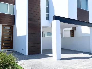 Casa en Renta en Terrazas Residencial, Saltillo: Espaciosa y Moderna Propiedad en Zona Norte
