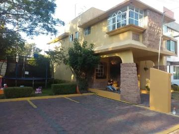 Casa en renta en Texcoco de Mora Centro, Texcoco, México