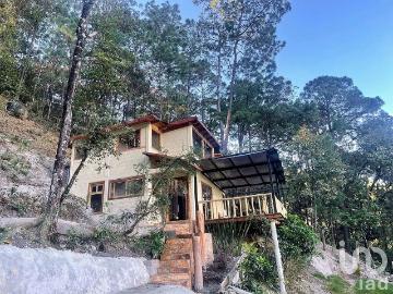 Casa en Renta en Valle de Bravo, Valle de Bravo, Estado De México