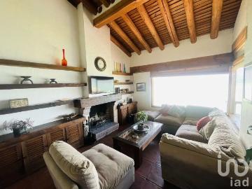 Casa en Renta en Valle de Bravo, Valle de Bravo, Estado De México