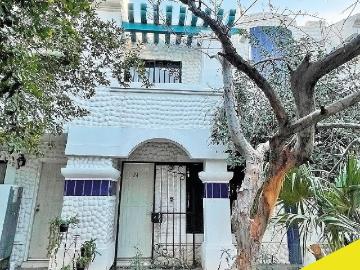 Casa en renta en Villa Florencia enseguida de valle de lago