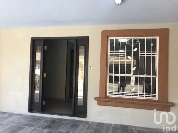 Casa en Renta en Villa Residencial Santa Fe 3a Sección, Tijuana, Baja California