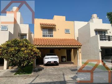 Casa en Renta en Villas N?utico