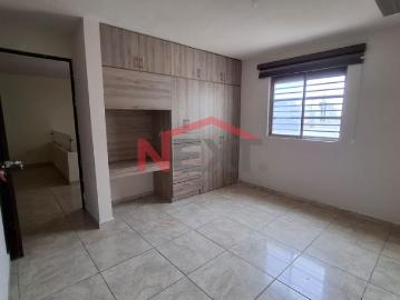 CASA EN RENTA FRACC LA FUENTE