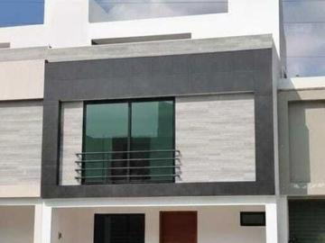 Casa en renta Fraccionamiento Valle Imperial, Zapopan, Jalisco