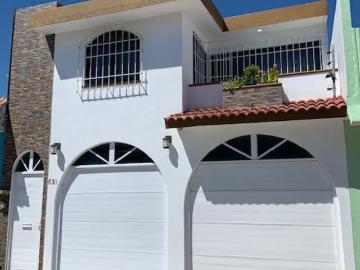 Casa en renta Fraccionamiento Laguna Real, Municipio Veracruz
