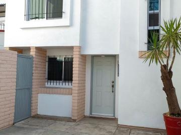 Casa en renta Fraccionamiento Las Quintas, Culiacán