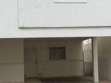 Casa en renta Fraccionamiento Las Quintas, Culiacán