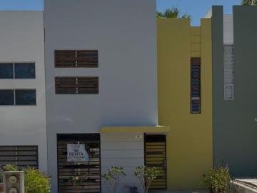 Casa en renta Fraccionamiento Las Quintas, Culiacán