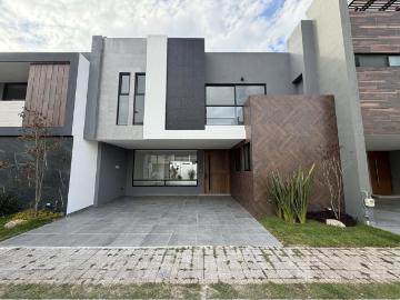 Casa en renta Fraccionamiento Lomas De Angelópolis, San Andrés Cholula