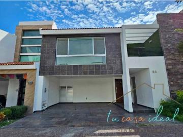 Casa en renta Fraccionamiento Lomas De Angelópolis, San Andrés Cholula