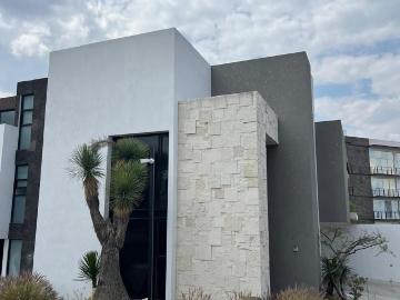 Casa en renta Fraccionamiento Lomas De Angelópolis, San Andrés Cholula