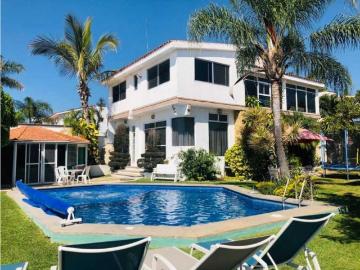 Casa en renta Fraccionamiento Lomas De Cocoyoc, Atlatlahucan