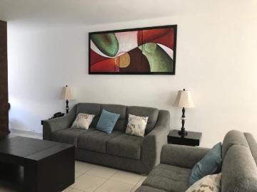Casa en renta Fraccionamiento Puerta De Piedra, Paseo De Puerta Blanca, Puerta De Piedra, Celaya, Guanajuato, México