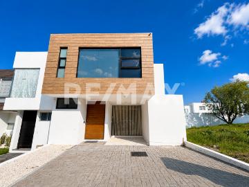 Casa en renta Grand Juriqulla, Delegación Santa Rosa Jáuregui, San Isidro El Viejo, Municipio De Querétaro, Querétaro, 76226, México