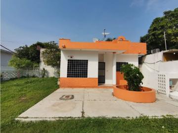 Casa en renta Héctor Pérez Martínez, Carmen, Campeche