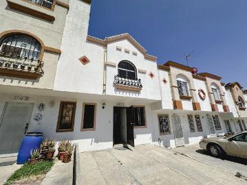Casa en Renta – Jardines de Agua Caliente, Tijuana
