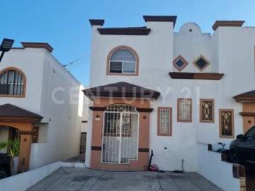 CASA EN RENTA, JARDINES DE AGUA CALIENTE TIJUANA B.C