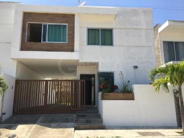 Casa en renta Jardines De Tuxpan, Tuxpan, Veracruz