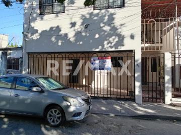 CASA EN RENTA LA CALETA