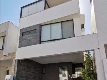 Casa en renta Las Lomas Sector Bosques, García, Nuevo León