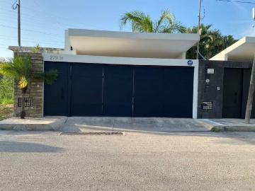 Casa en renta Leandro Valle, Mérida, Mérida, Yucatán