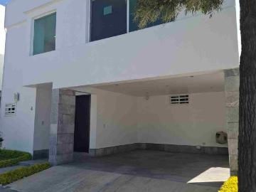 Casa en renta Lomas De Angelópolis, Puebla, México