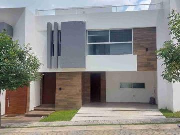 Casa en renta Lomas De Angelópolis, San Bernardino Tlaxcalancingo, Puebla, México